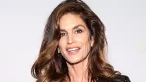 Supermodel Cindy Crawford aging gracefully with the help of Botox treatments.