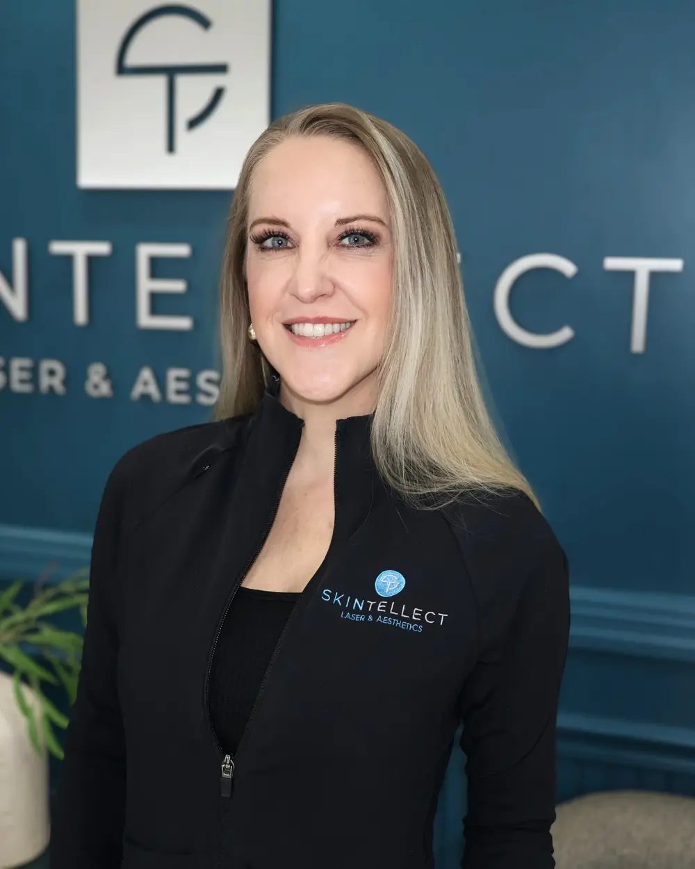Ashlee Kraus Skintellect Office Manager